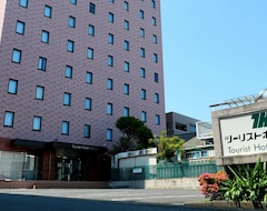 Tourist Hotel Hitachi (Hitachi, Japan)