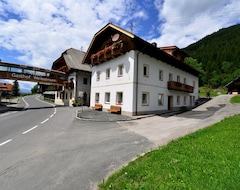 Hotel Haus Kalt (Weissensee, Austria)