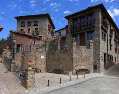 Apart Otel Casa El Maguillo Jalon (Jalón de Cameros, İspanya)