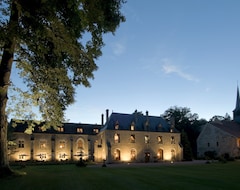 Hotel Abbaye de la Bussière (La Bussière-sur-Ouche, France)