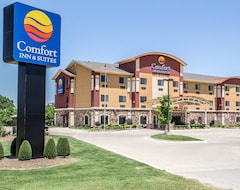 Khách sạn Comfort Inn & Suites Glenpool (Jenks, Hoa Kỳ)