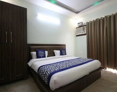 Hotel Aster Garden (Gurgaon, Indija)