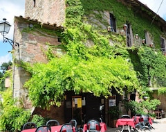 Khách sạn Borgo Cenaioli (Magione, Ý)