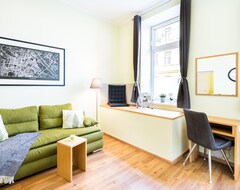 Koko talo/asunto Vienna Gold Apartments - contactless check in (Wien, Itävalta)