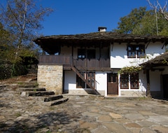 Otel Dedovite kashti (Lowetsch, Bulgaristan)