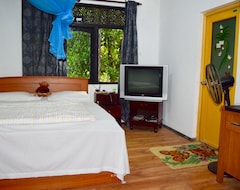 Hotel Fern Villa Pinnawala (Pinnawela, Šri Lanka)
