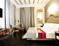 Bed & Breakfast Corso 12 Roma (Roma, Italia)