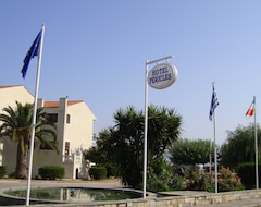 Khách sạn Hotel Pericles (Sami, Hy Lạp)