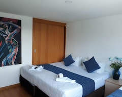 Hotel Blue Zafiro (Bogotá, Colombia)