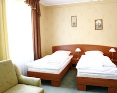 Khách sạn Hotel Paradiso (Suchedniów, Ba Lan)