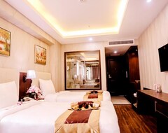 Hotel Luxtery (Da Nang, Vietnam)