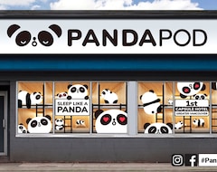 Panda Pod Hotel (Richmond, Canadá)