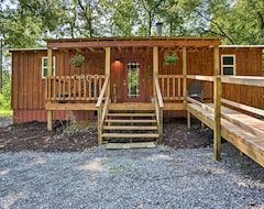 Casa/apartamento entero Quiet Cabin On 50 Acres W/ Fishing Ponds & Trails! (Buchanan, EE. UU.)