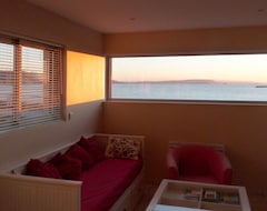 Toàn bộ căn nhà/căn hộ Sea View Apartment Facing Morgat Beach 2/4 People, With Garage (Crozon, Pháp)