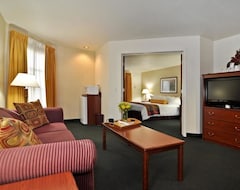 Hotel Best Western Plus Villa Del Lago Inn (Patterson, Sjedinjene Američke Države)