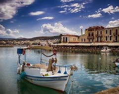 Hotel Faros Rooms & Suites (Rethymnon, Greece)