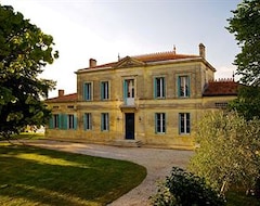 Hotelli Château Rousselle (Saint-Ciers-de-Canesse, Ranska)
