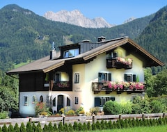 Khách sạn Apartments Saalachtal (Lofer, Áo)