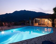 Hotel Villa Paraskevi (Nydri, Grecia)