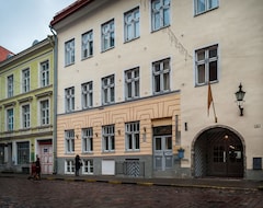 Khách sạn Three Crowns Residents (Tallinn, Estonia)