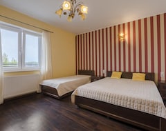 Casa/apartamento entero Apartamenty Maja -Pokoje - Domy wakacyjne -Basen Podgrzewany -Jacuzzi - Sauna (Leba, Polonia)