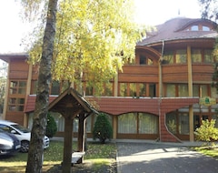 Khách sạn Fenyves Hotel Békéscsaba (Békéscsaba, Hungary)