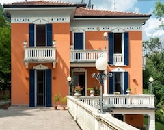 Hotel Villa Delle Camelie (Varese, Italija)