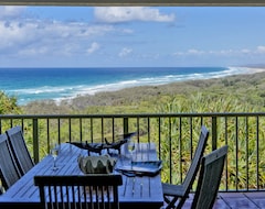 Khách sạn Whale Watch Ocean Beach Resort (North Stradbroke Island, Úc)