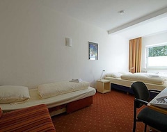 Hotelli Hotel (Lyypekki, Saksa)