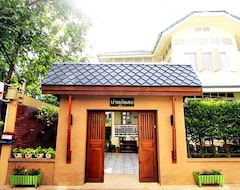 Otel Baan Dinso (Bangkok, Tayland)