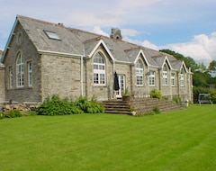 Hotel The Old School Guest House (Yelverton, United Kingdom)