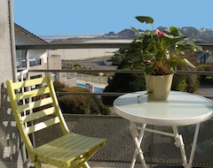 Cijela kuća/apartman Apartment With Superb Sea View And Trestel Beach 9 Km From Perros Guirec (Trévou-Tréguignec, Francuska)