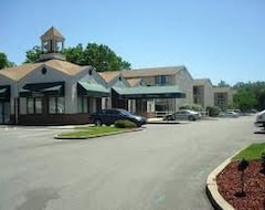 Khách sạn Master Suites Hotel (Waldorf, Hoa Kỳ)