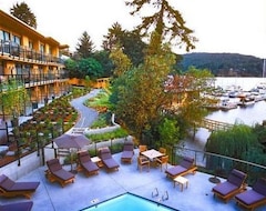 Khách sạn Brentwood Bay Resort & Spa (Victoria, Canada)