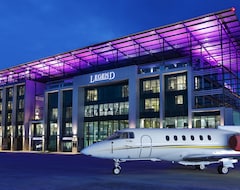 Legend Hotel Lagos Airport, Curio Collection by Hilton (Lagos, Nigeria)
