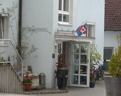 Hotel Krebs (Hochstadt am Main, Germany)