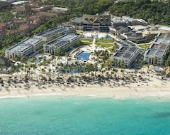 Hotel Royalton Punta Cana, An Autograph Collection All-Inclusive Resort & Casino (Playa Bavaro, Dominican Republic)