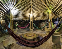 Khách sạn Balsa Surf Camp (Montañita, Ecuador)