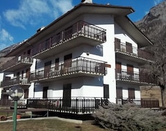 Toàn bộ căn nhà/căn hộ Home With Views Of Mont Blanc (Morgex, Ý)