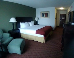 Holiday Inn Express - Rensselaer, an IHG Hotel (Rensselaer, EE. UU.)
