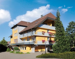 Khách sạn Hotel Traube Lossburg (Loßburg, Đức)