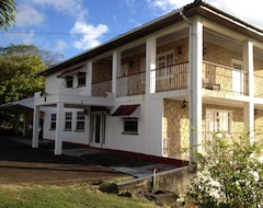 Pensión RNM The Clubhouse, Grenada (Gouyave, Grenada)