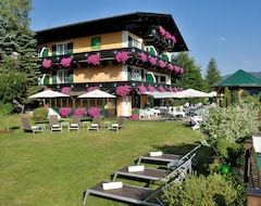 Hotel eva,garden (Saalbach Hinterglemm, Austria)