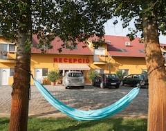 Pensión Autós Panzió és Csárda (Makó, Hungría)