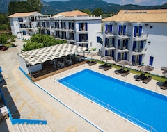 Surf Hotel (Vassiliki, Yunanistan)