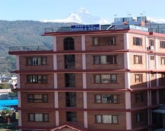 Hotel Middle Path (Pokhara, Nepal)