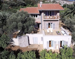 Hele huset/lejligheden Epidaurus Olive Villa (Iria, Grækenland)