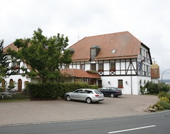 Khách sạn Hotel Zum Landgraf (Wartmannsroth, Đức)