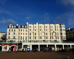 Queens Hotel Brighton (Brighton, Birleşik Krallık)