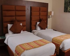 Hotel D.r. Uttam (Nellore, India)